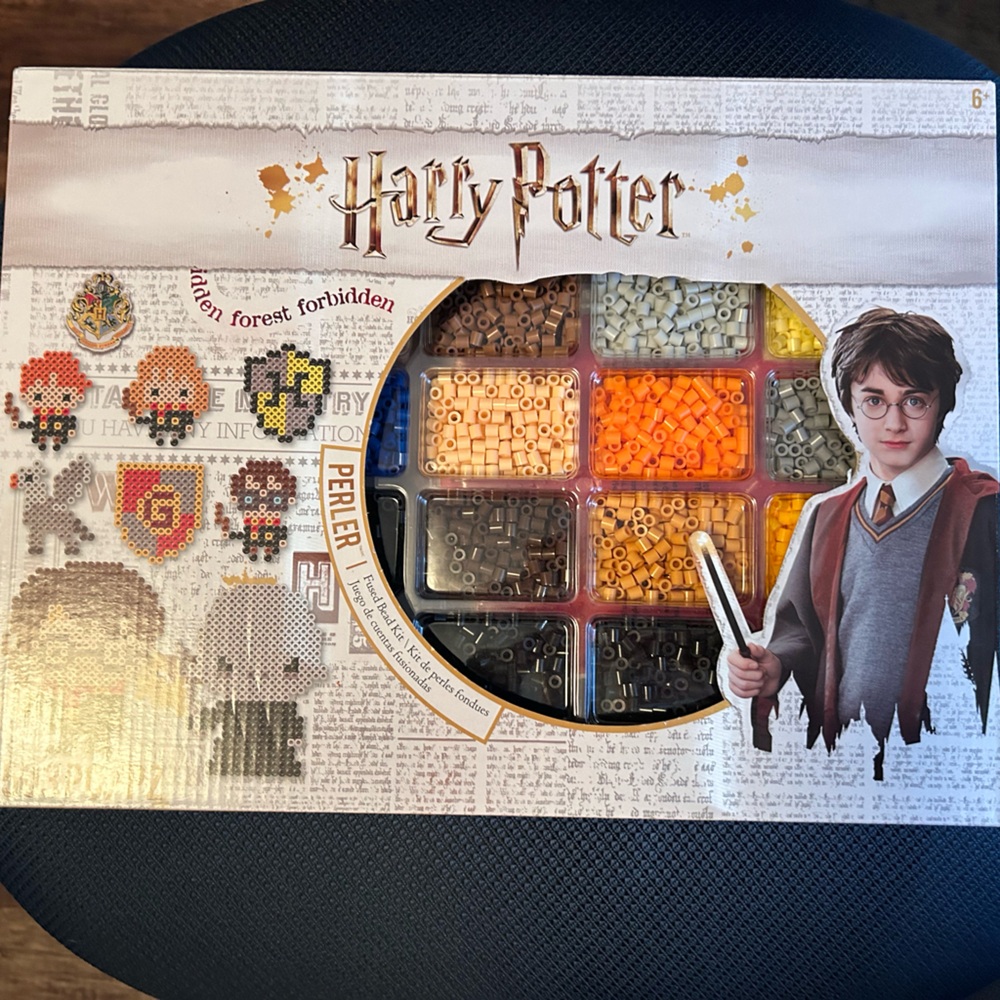 NWT. Harry Potter perler bead kit